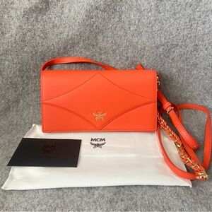 SOLD NWT $590 MCM Diamond Flap Leather Wallet on Chain in Orange Leather